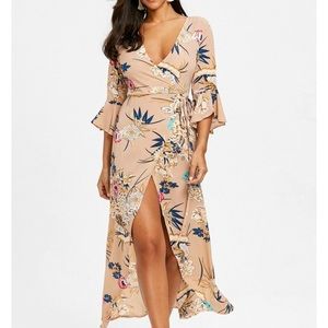 COPY - Dress/wrap around